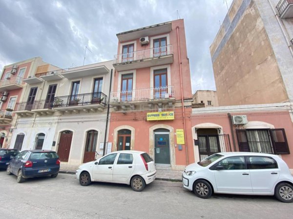 appartamento in vendita a Siracusa in zona Centro Città