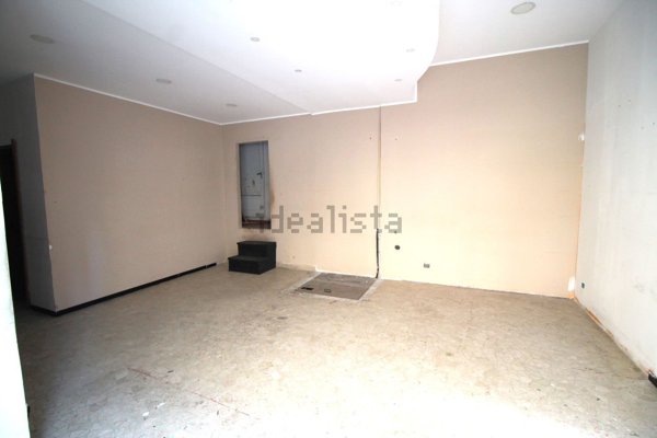 locale commerciale in vendita a Siracusa in zona Centro Città