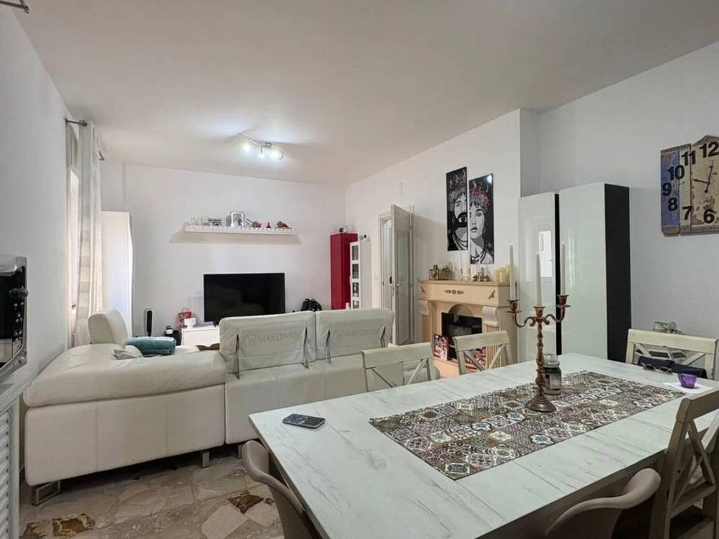 appartamento in vendita a Siracusa in zona Grottasanta
