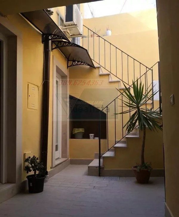 appartamento in vendita a Siracusa in zona Isola Ortigia