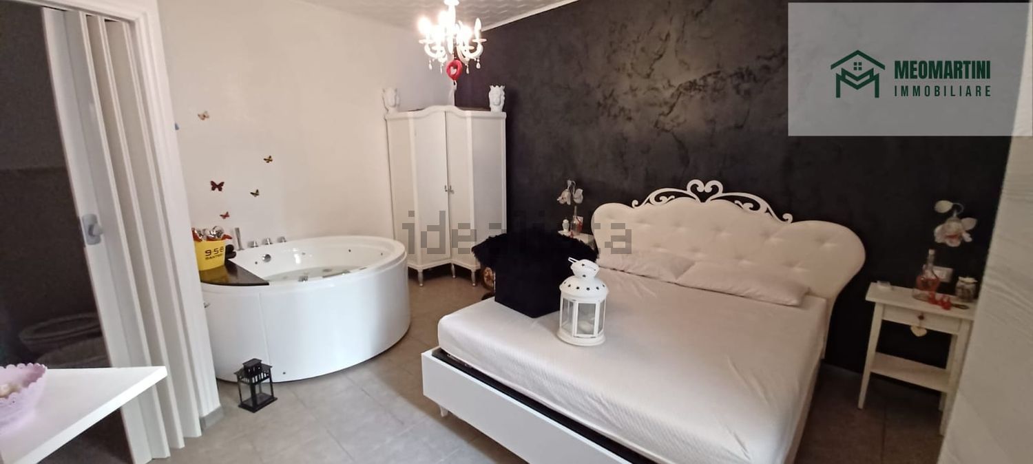 appartamento in vendita a Siracusa in zona Borgata