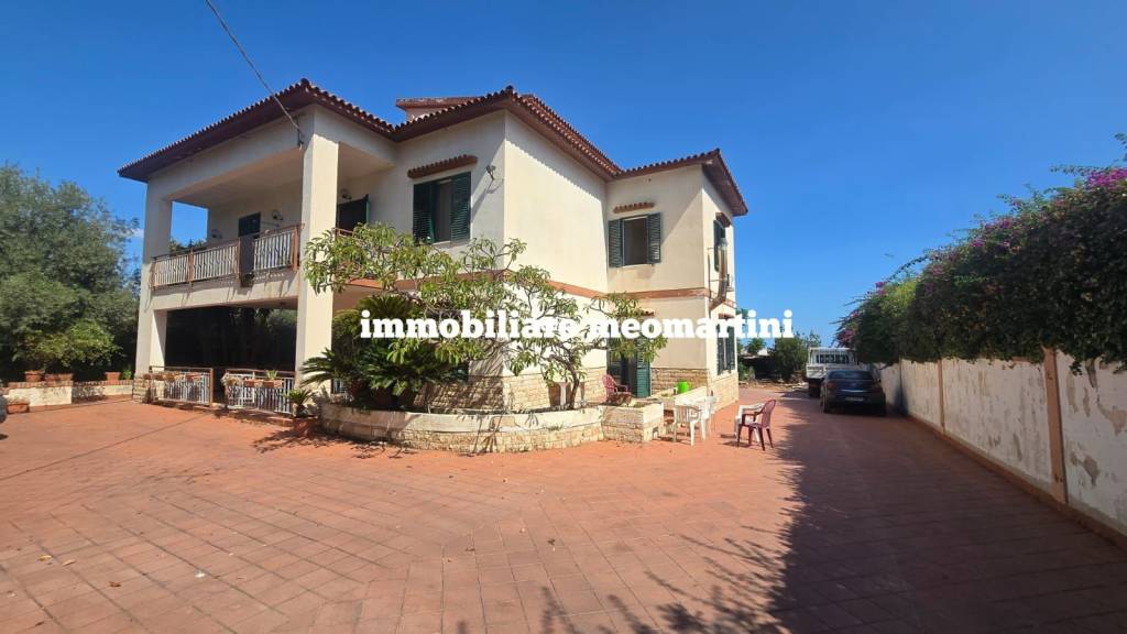 casa indipendente in vendita a Siracusa in zona Belvedere