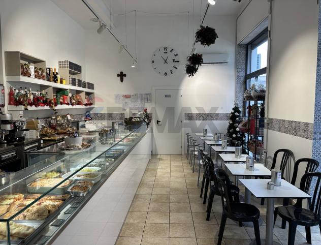 locale commerciale in vendita a Siracusa in zona Centro Città