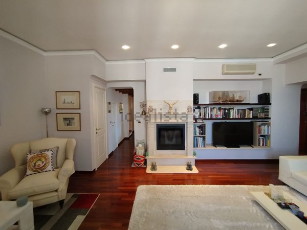 appartamento in vendita a Siracusa in zona Isola Ortigia