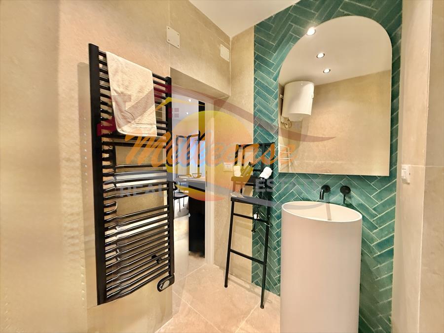 appartamento in vendita a Siracusa in zona Isola Ortigia