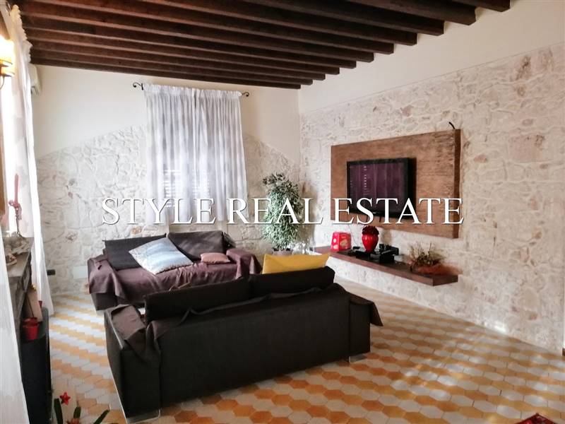 casa indipendente in vendita a Siracusa in zona Scala Greca