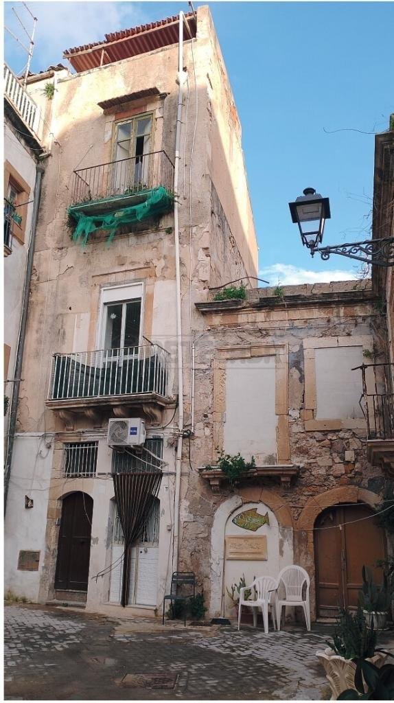 appartamento in vendita a Siracusa in zona Isola Ortigia
