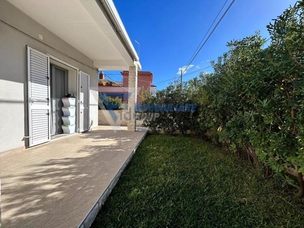 casa indipendente in vendita a Siracusa in zona Scala Greca