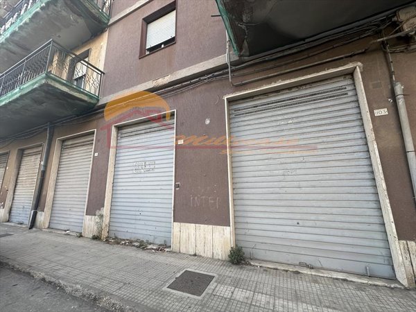 locale commerciale in vendita a Siracusa