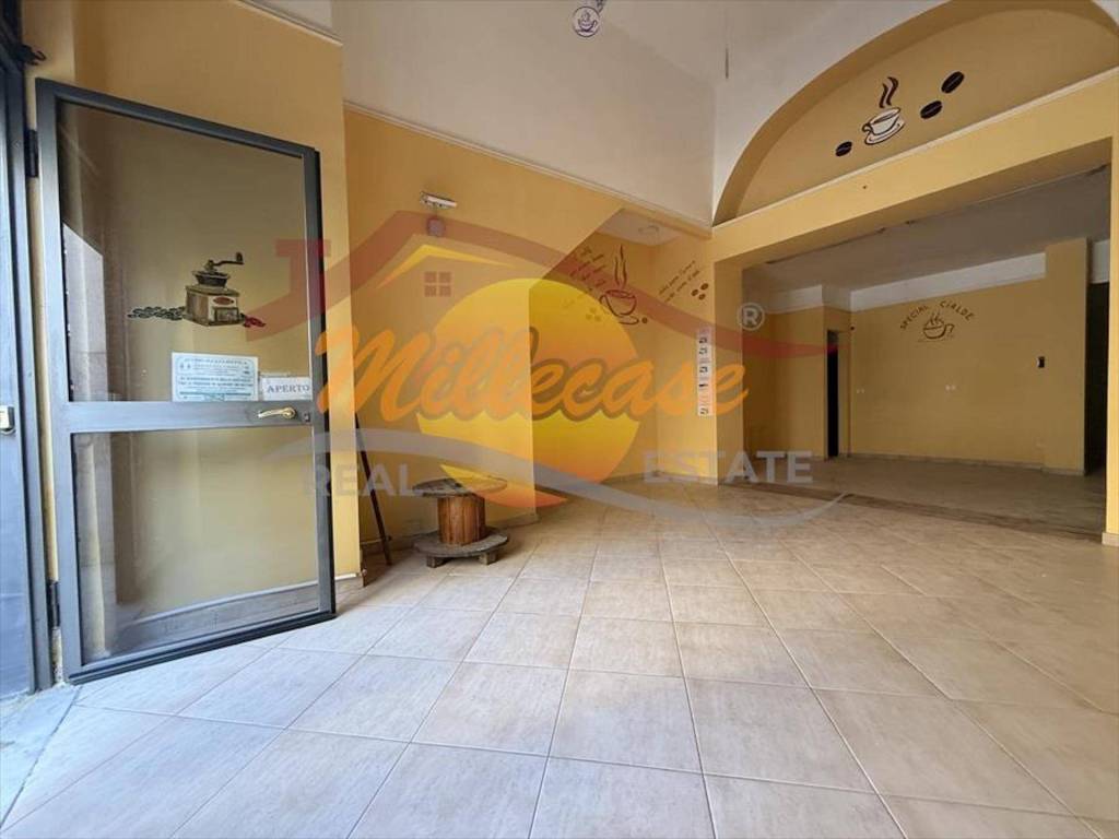negozio in vendita a Siracusa in zona Centro Città