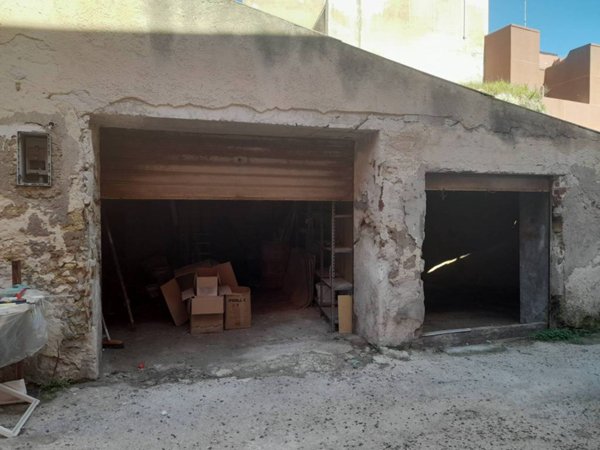 locale commerciale in vendita a Siracusa in zona Centro Città