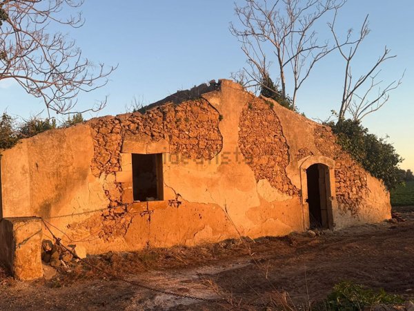 casale in vendita a Siracusa