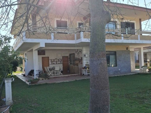 casa indipendente in vendita a Siracusa in zona Isola / Plemmirio