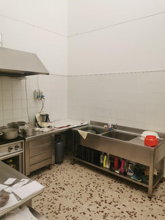 negozio in vendita a Siracusa in zona Centro Città