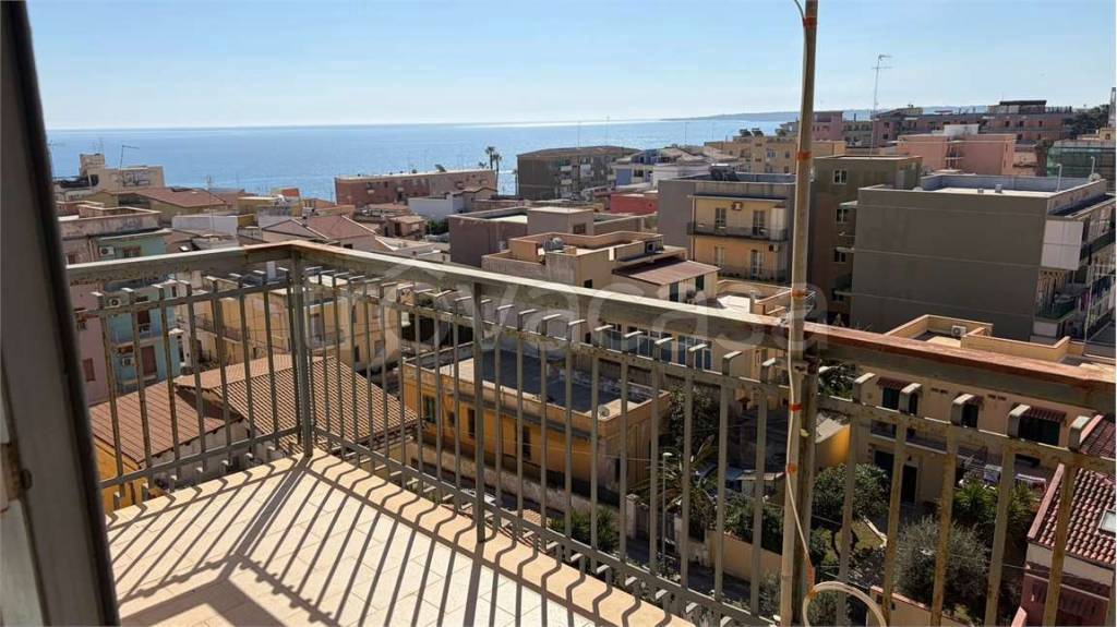 appartamento in vendita a Siracusa in zona Grottasanta