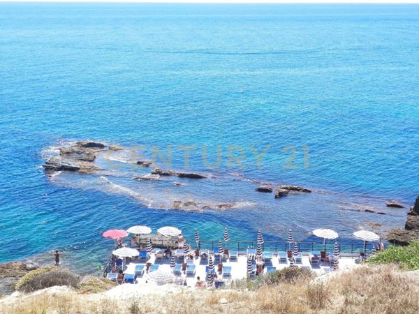 appartamento in vendita a Siracusa in zona Borgata