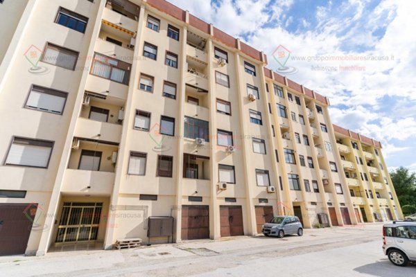 appartamento in vendita a Siracusa in zona Grottasanta