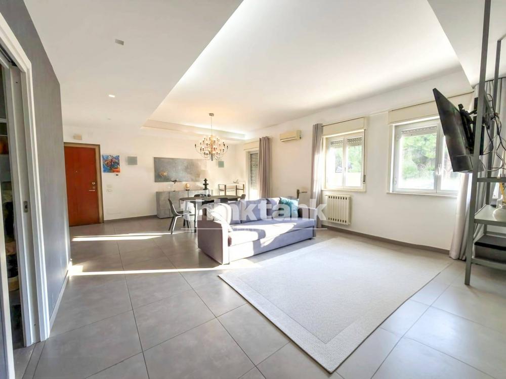 appartamento in vendita a Siracusa in zona Centro Città