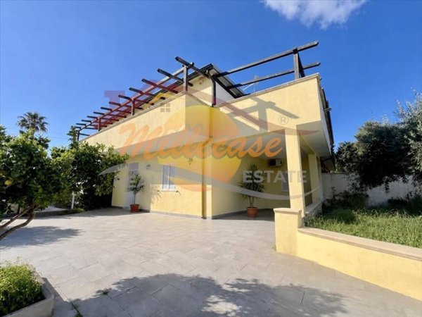 casa indipendente in vendita a Siracusa in zona Borgata