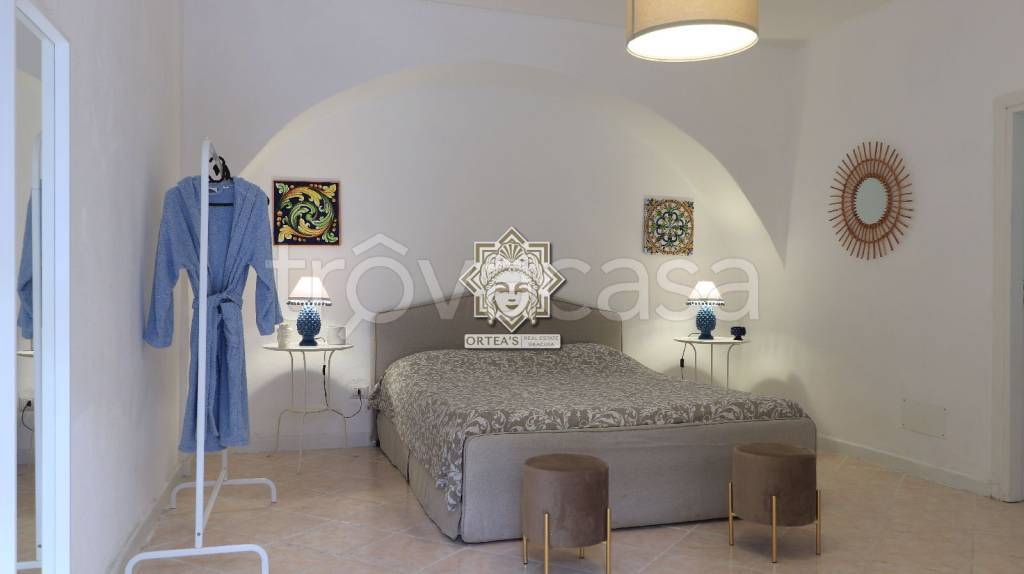 appartamento in vendita a Siracusa in zona Isola Ortigia