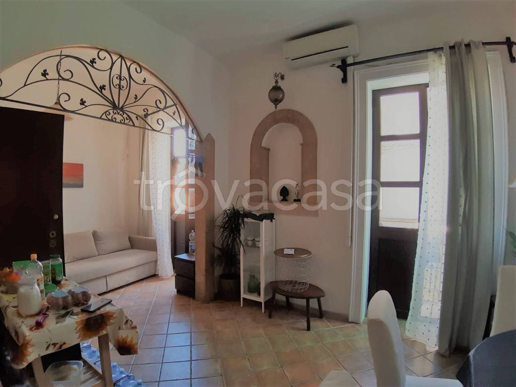 appartamento in vendita a Siracusa in zona Isola Ortigia