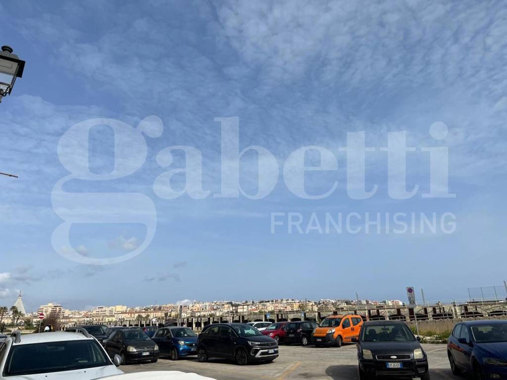 casa indipendente in vendita a Siracusa in zona Isola Ortigia