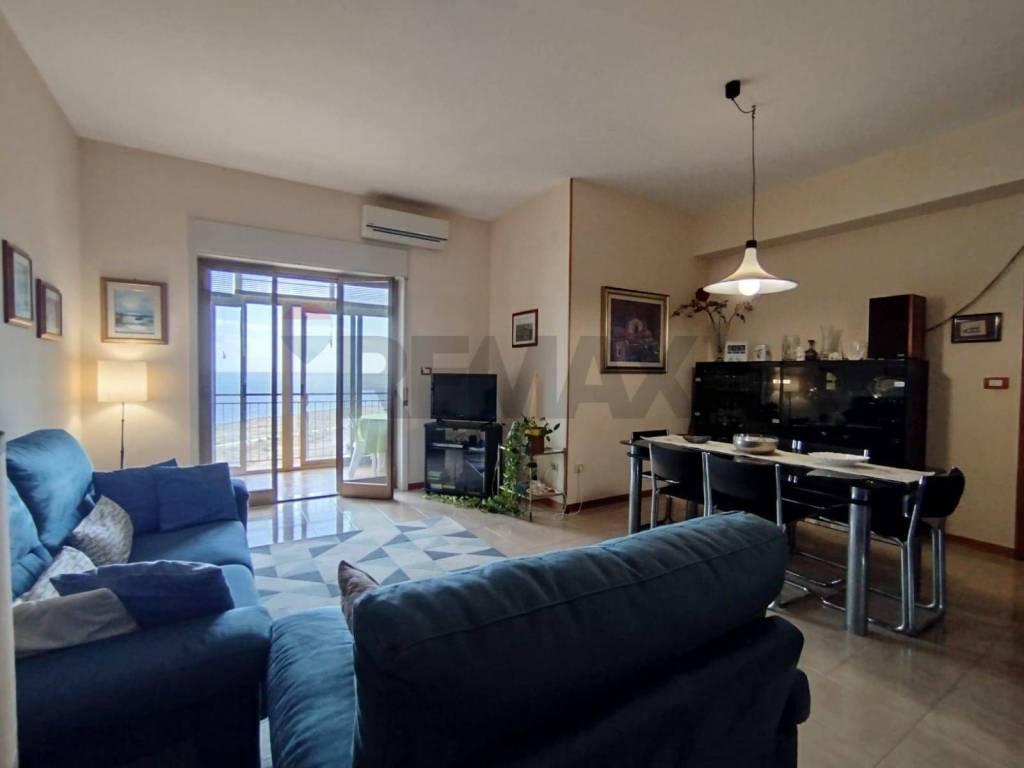 appartamento in vendita a Siracusa in zona Grottasanta