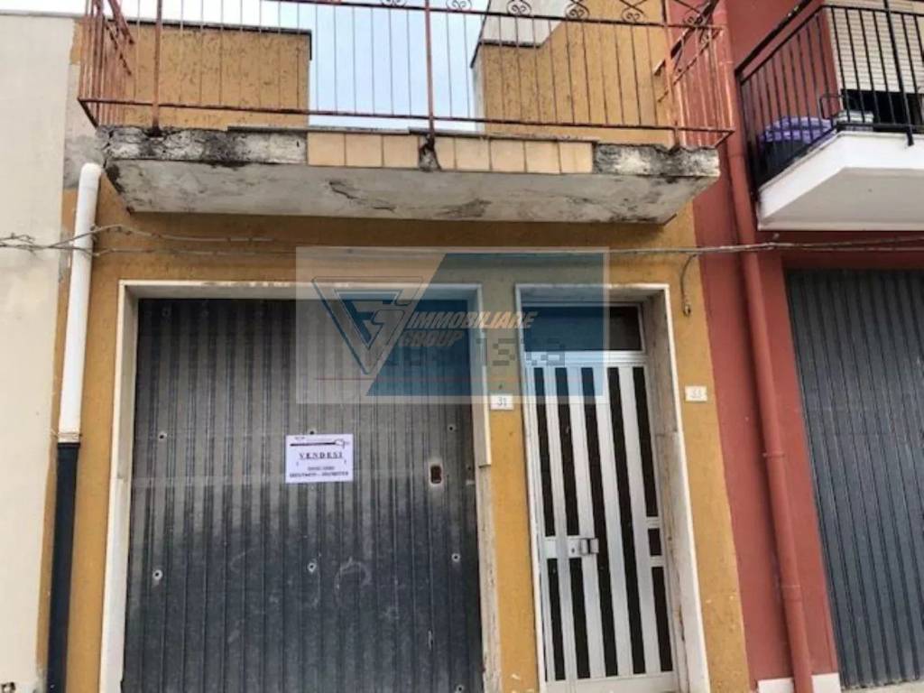 casa indipendente in vendita a Siracusa in zona Borgata