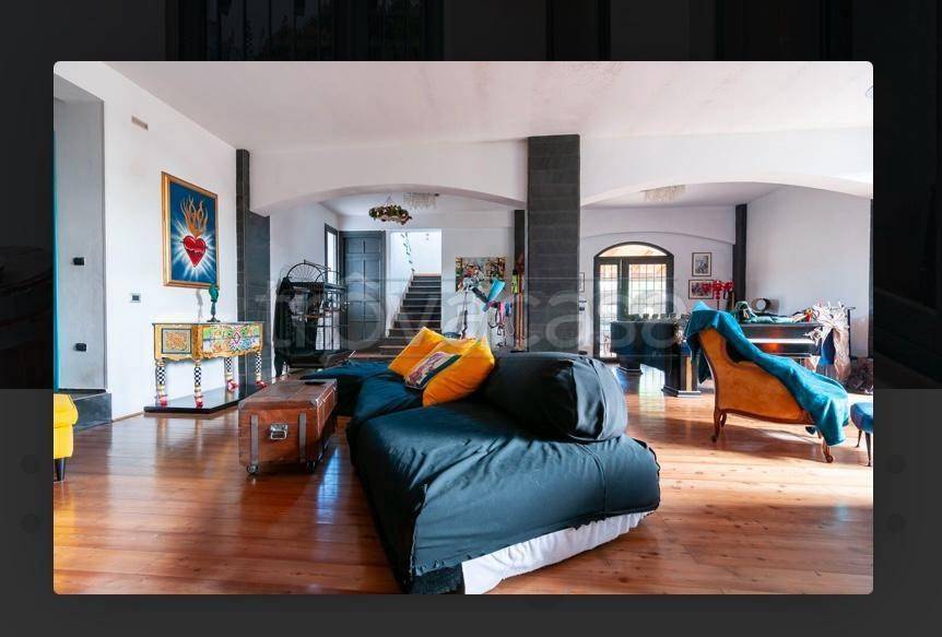 casa indipendente in vendita a Siracusa in zona Belvedere