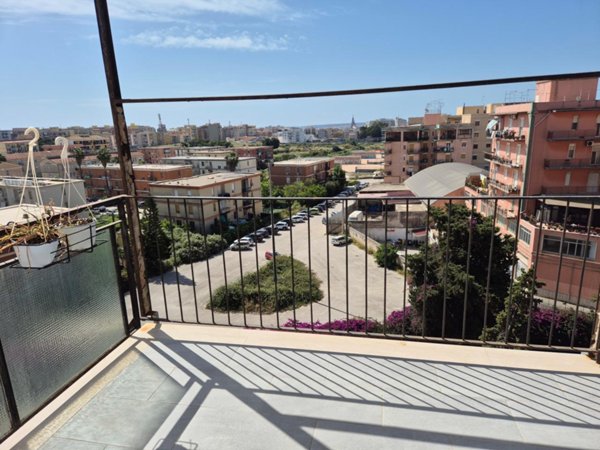 appartamento in vendita a Siracusa in zona Belvedere