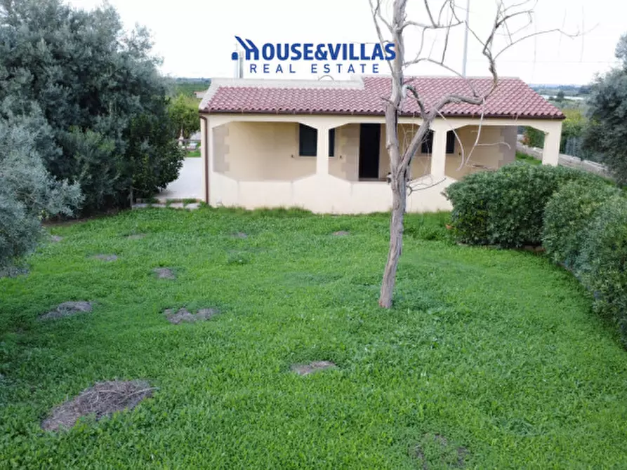 casa indipendente in vendita a Siracusa in zona Cassibile