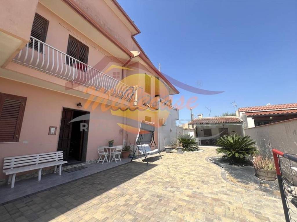 appartamento in vendita a Siracusa in zona Targia