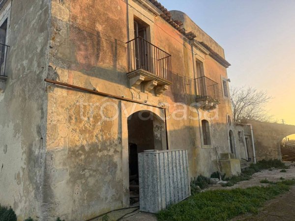 terreno edificabile in vendita a Siracusa in zona Isola / Plemmirio