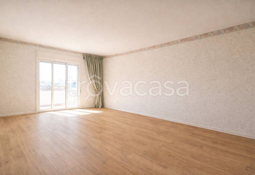 appartamento in vendita a Siracusa in zona Acradina