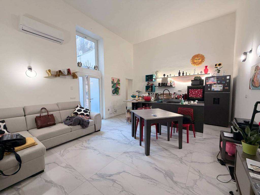 appartamento in vendita a Siracusa in zona Borgata