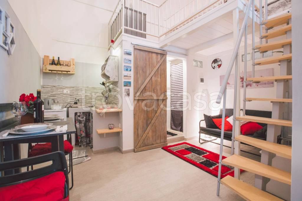 appartamento in vendita a Siracusa in zona Borgata