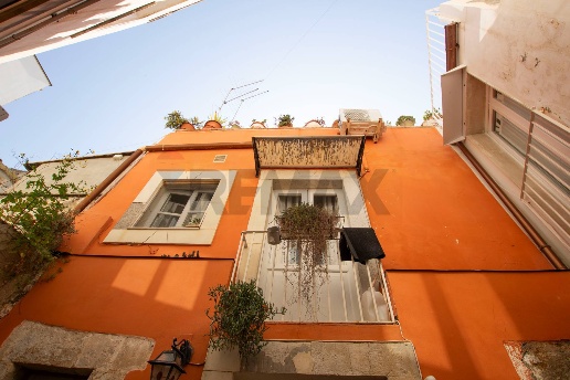 casa indipendente in vendita a Siracusa in zona Isola Ortigia