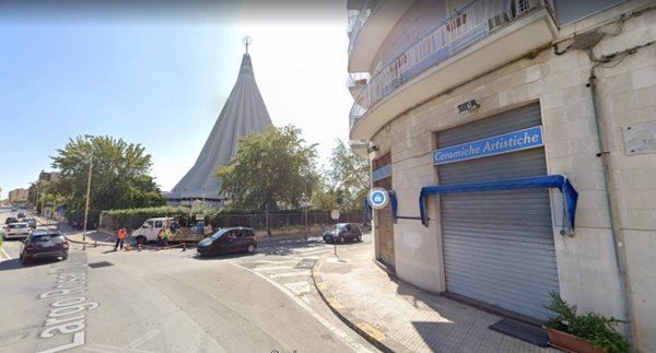 negozio in vendita a Siracusa in zona Centro Città