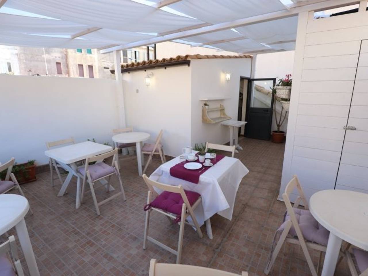 casa indipendente in vendita a Siracusa in zona Isola Ortigia