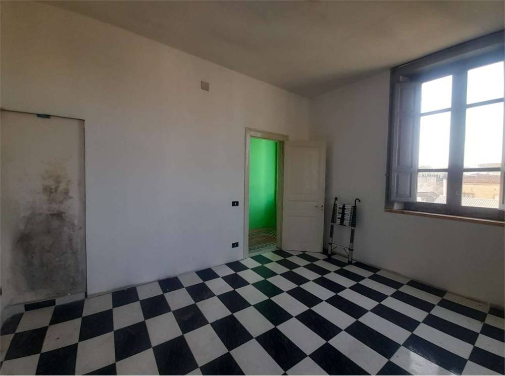 appartamento in vendita a Siracusa in zona Centro Città