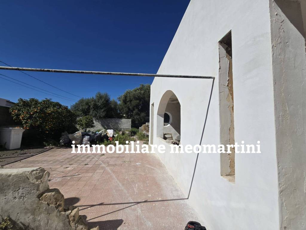 casa indipendente in vendita a Siracusa in zona Arenella