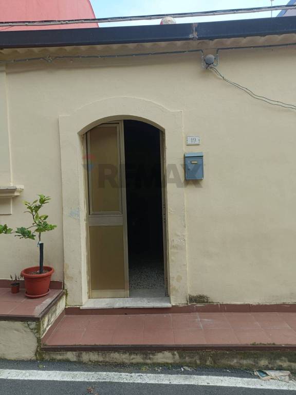 casa indipendente in vendita a Siracusa in zona Belvedere