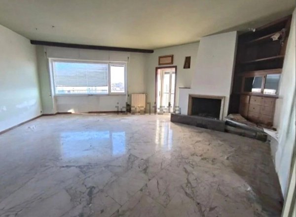 appartamento in vendita a Siracusa in zona Centro Città