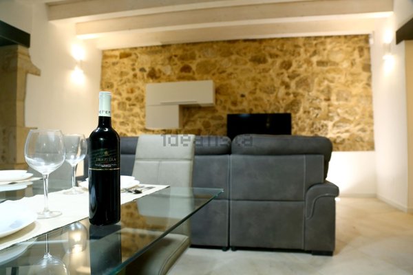 appartamento in vendita a Siracusa in zona Isola Ortigia