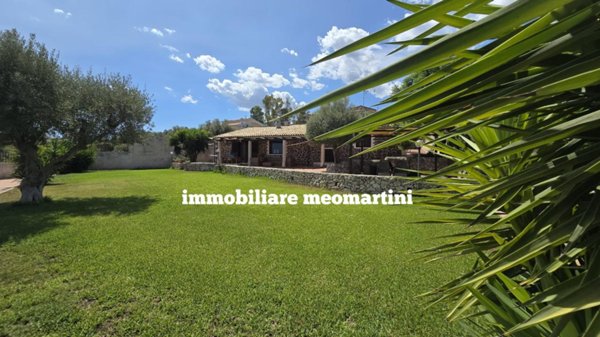 casa indipendente in vendita a Siracusa in zona Belvedere