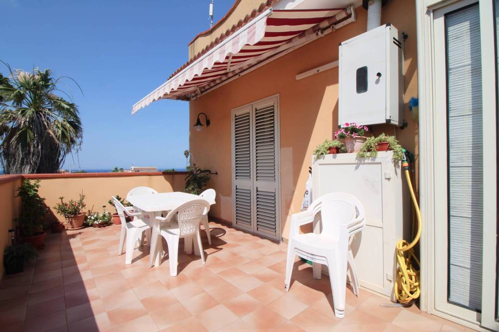 casa indipendente in vendita a Siracusa in zona Isola / Plemmirio