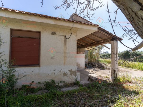 casa indipendente in vendita a Siracusa in zona Ognina