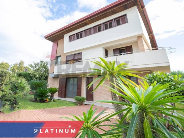 casa indipendente in vendita a Siracusa in zona Epipoli