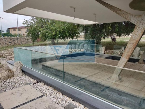 casa indipendente in vendita a Siracusa in zona Borgata