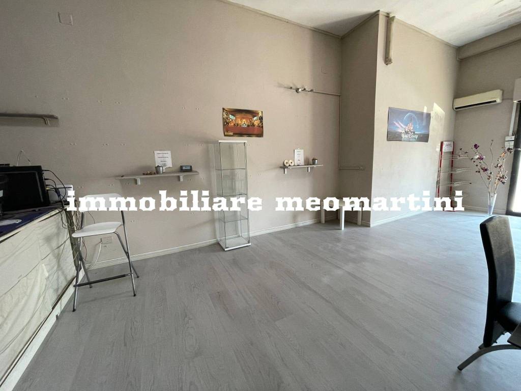 negozio in vendita a Siracusa in zona Centro Città